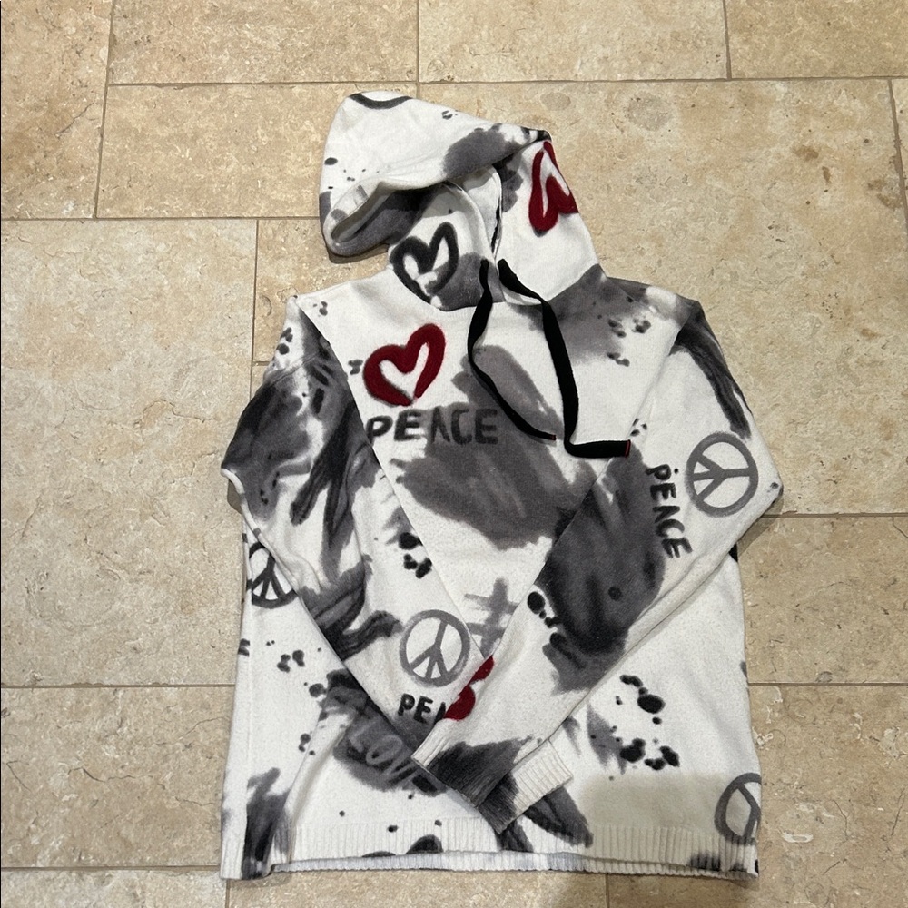 CHARLIE B Peace Graphic Women's Sweater - Black, Gray, White, Red